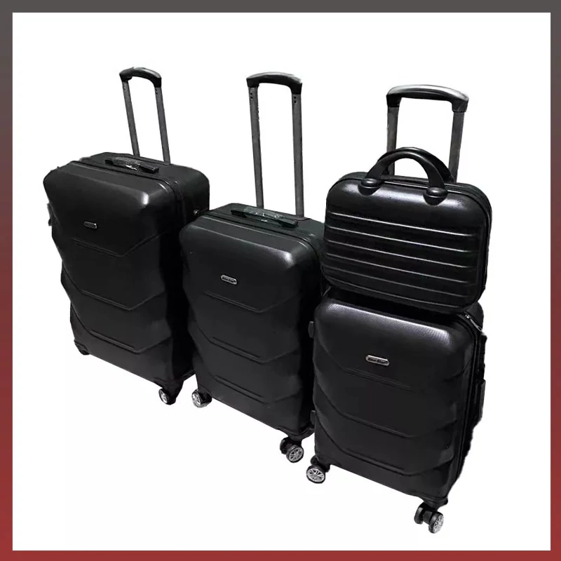 Leziter TraveLux Max bőrönd 4 részes szett fekete LTRMBS-BL